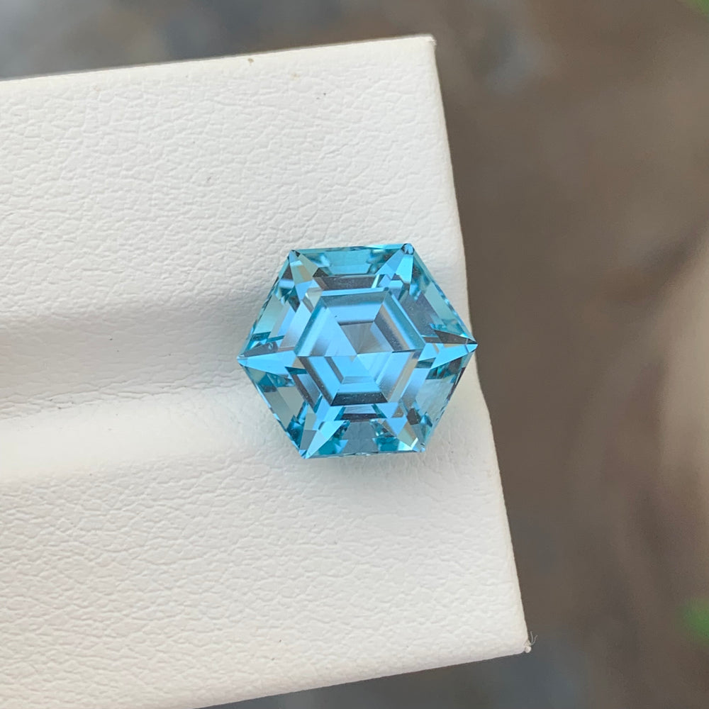 sky blue topaz