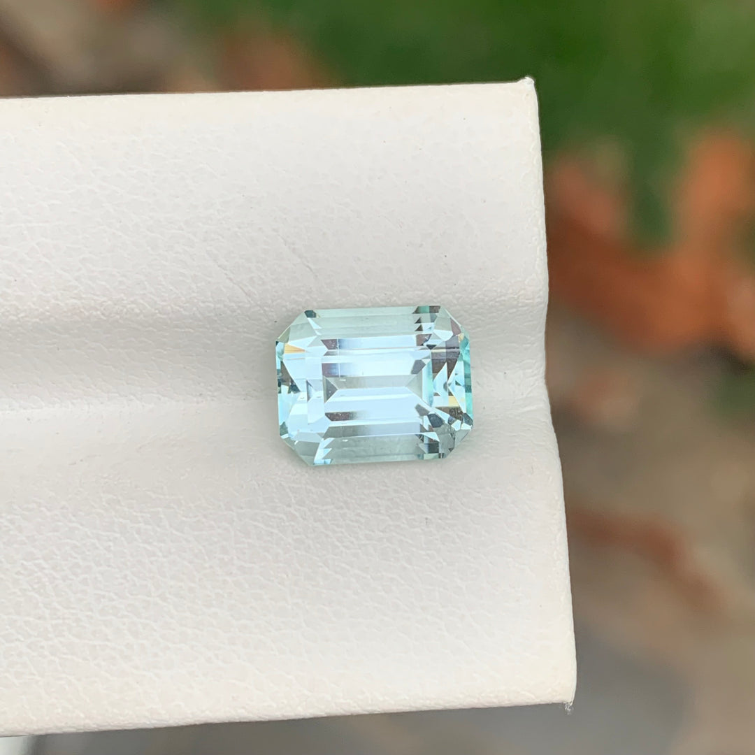 4.20 Carats Emerald Cut Loose Aquamarine