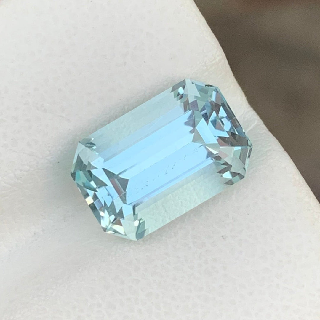 aquamarine