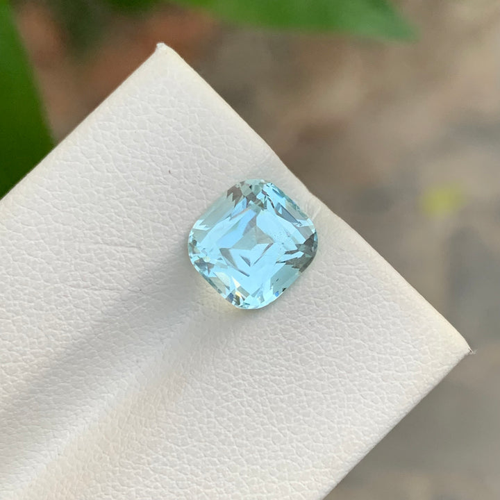 3.15 Carats Cushion Cut Faceted Aquamarine