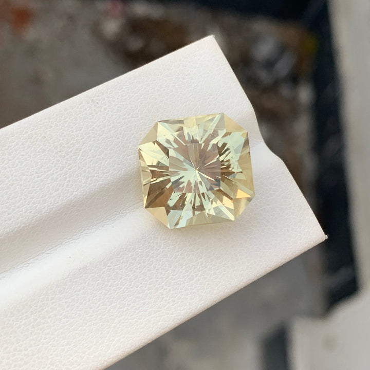 13.00 Carats Loose Citrine Flower Cut