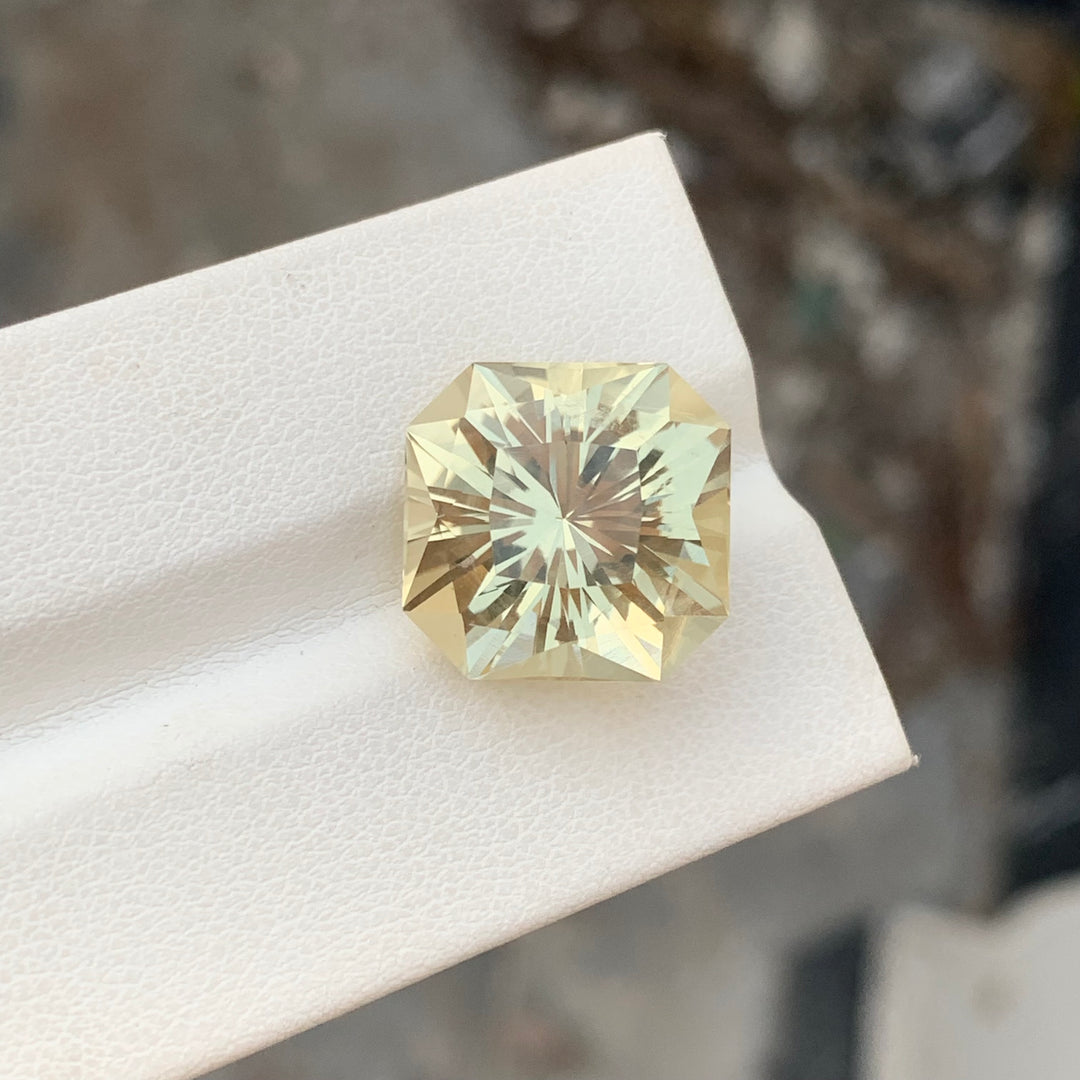 13.00 Carats Loose Citrine Flower Cut