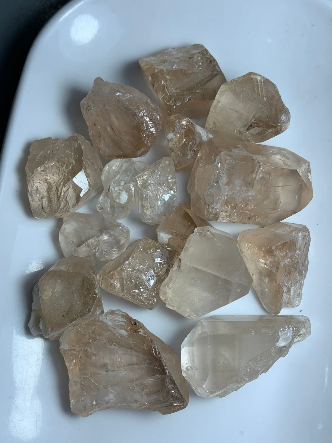 Spectacular 159.97 Grams Skardu Topaz Crystals