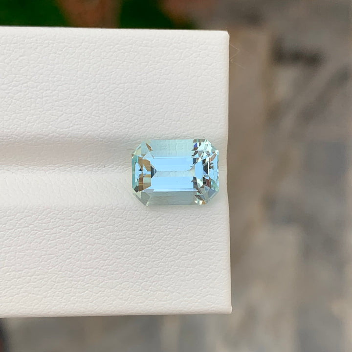 3.35 Carats Loose Aquamarine Emerald Cut