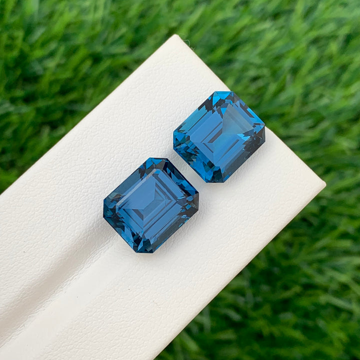 22.15 Carats Loose London Blue Topaz Pieces