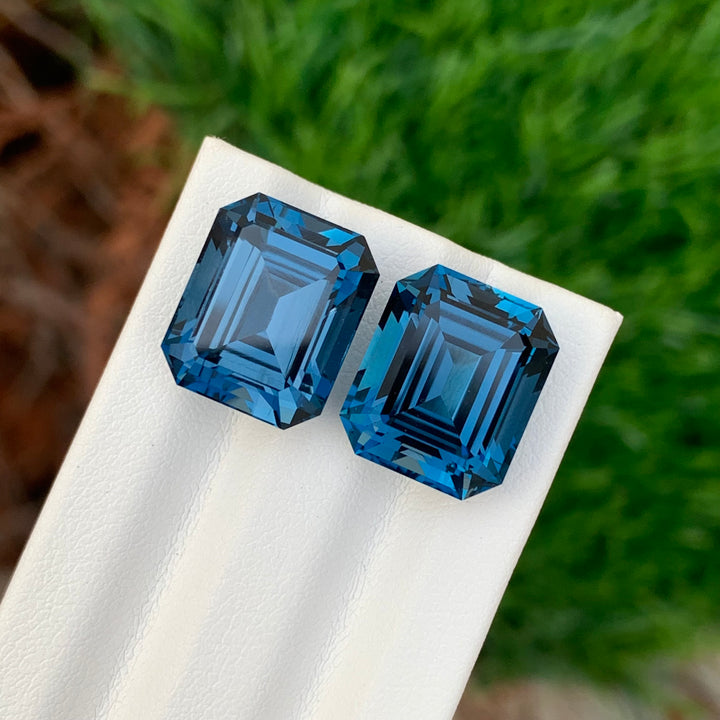 22.15 Carats Loose London Blue Topaz Pieces