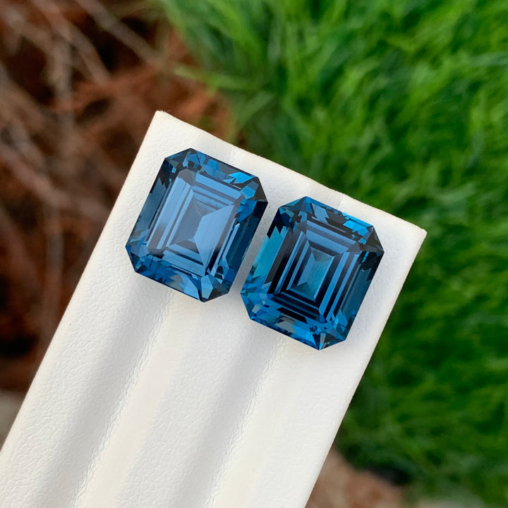 22.15 Carats Loose London Blue Topaz Pieces