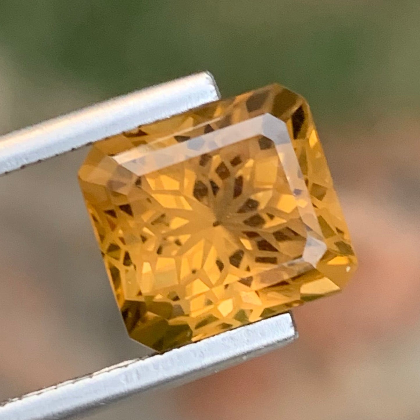 loose citrine