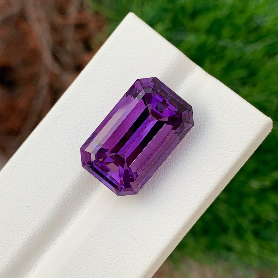 20.50 Carats Loose Amethyst Deep Purple