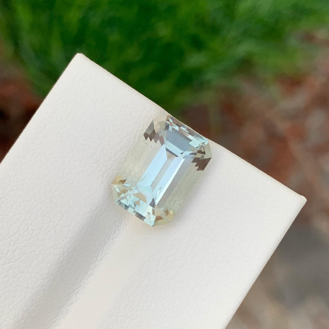 4.40 Carats Loose Green Amethyst Emerald Cut