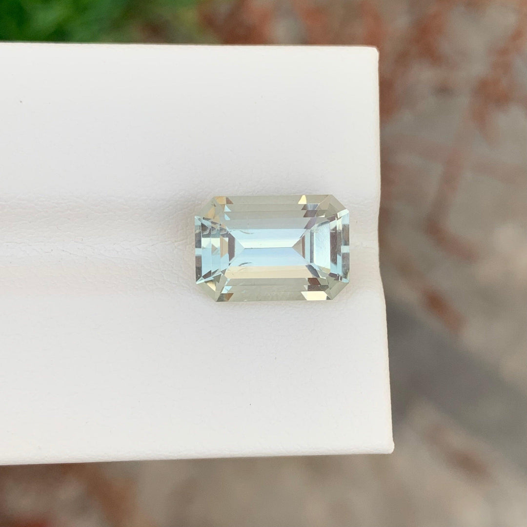 4.40 Carats Loose Green Amethyst Emerald Cut