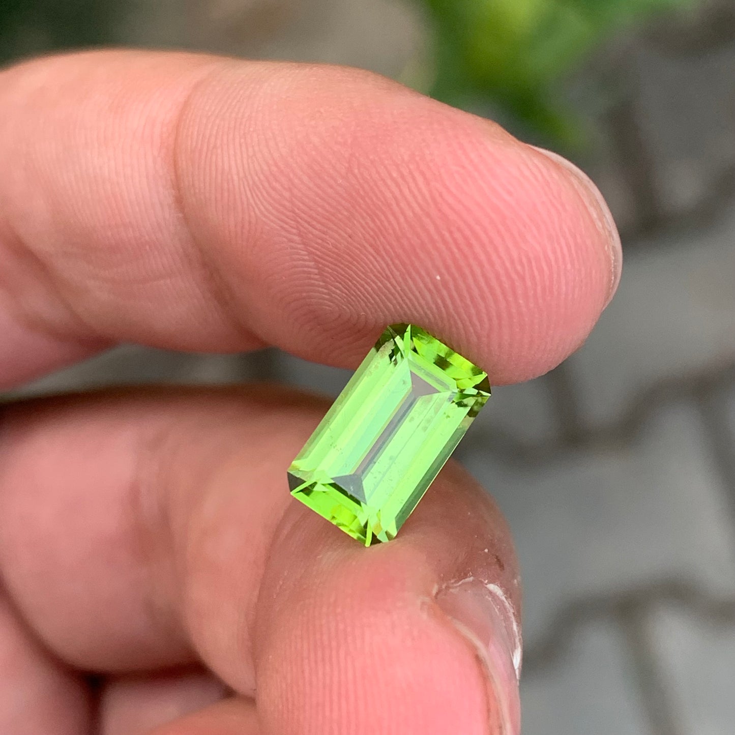 2.50 Carats Green Peridot Stone Emerald Shape Natural Pakistani Gemstone