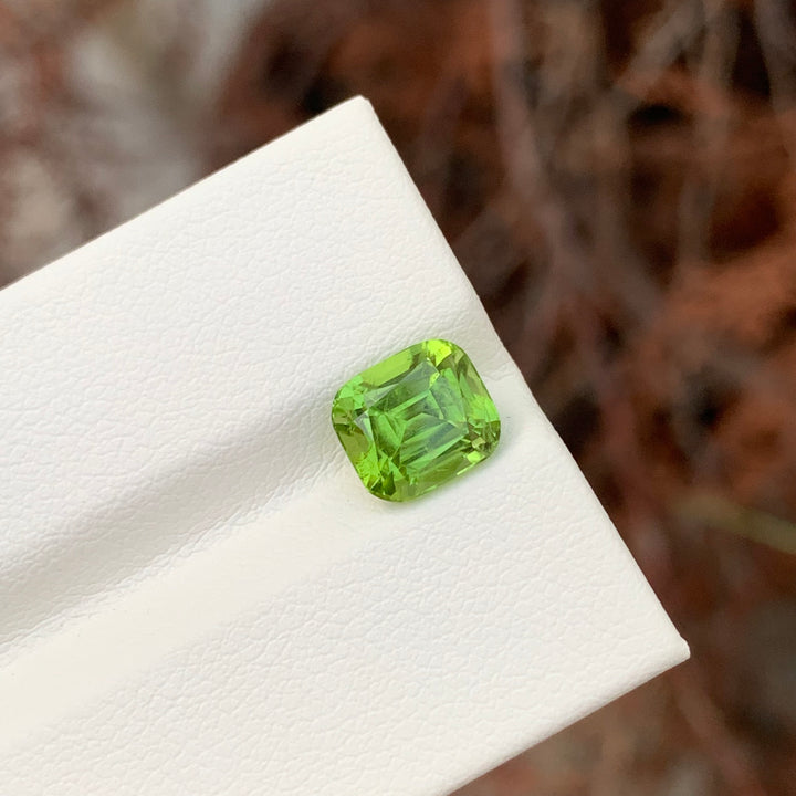 2.40 Carats Loose Peridot Cushion Cut