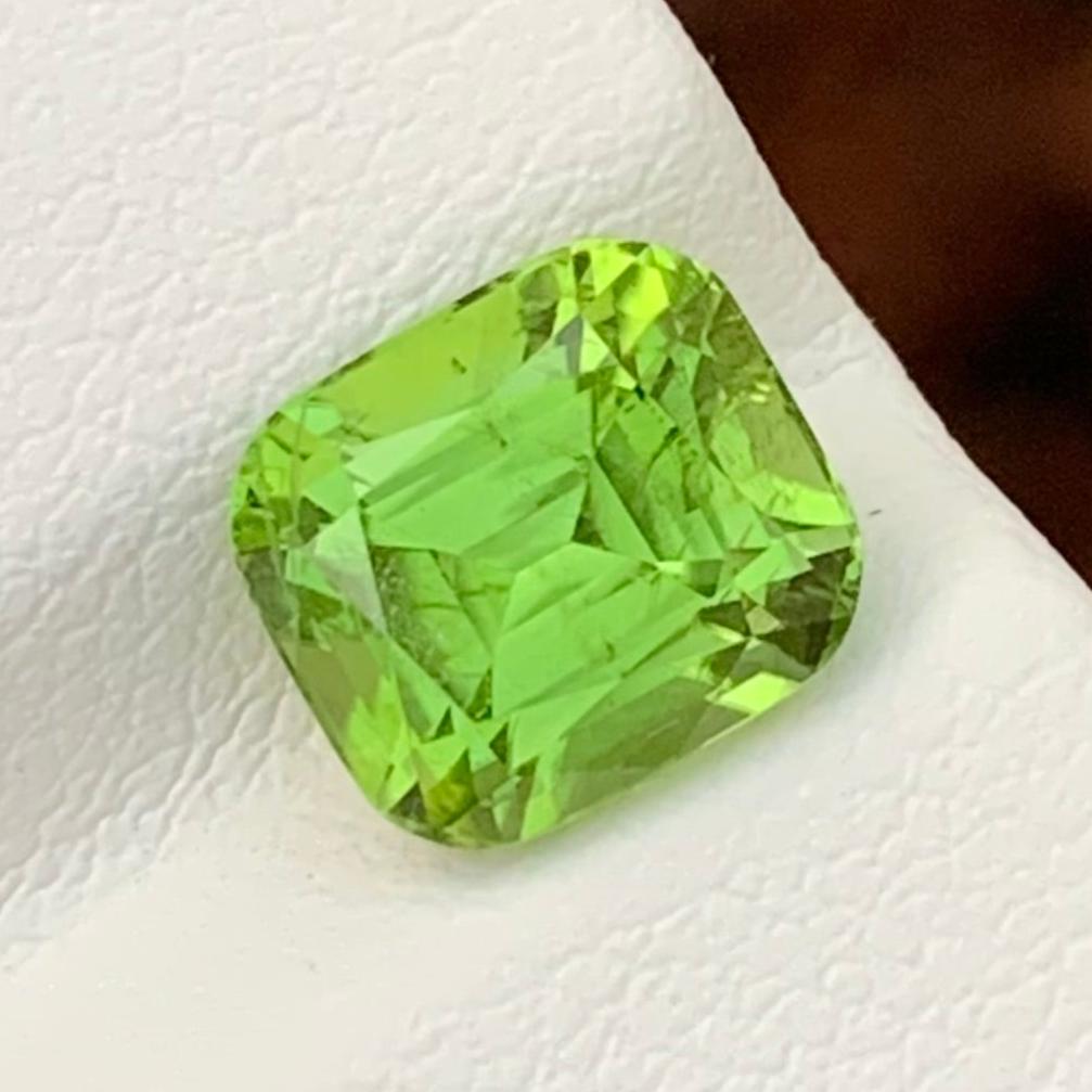 faceted peridot