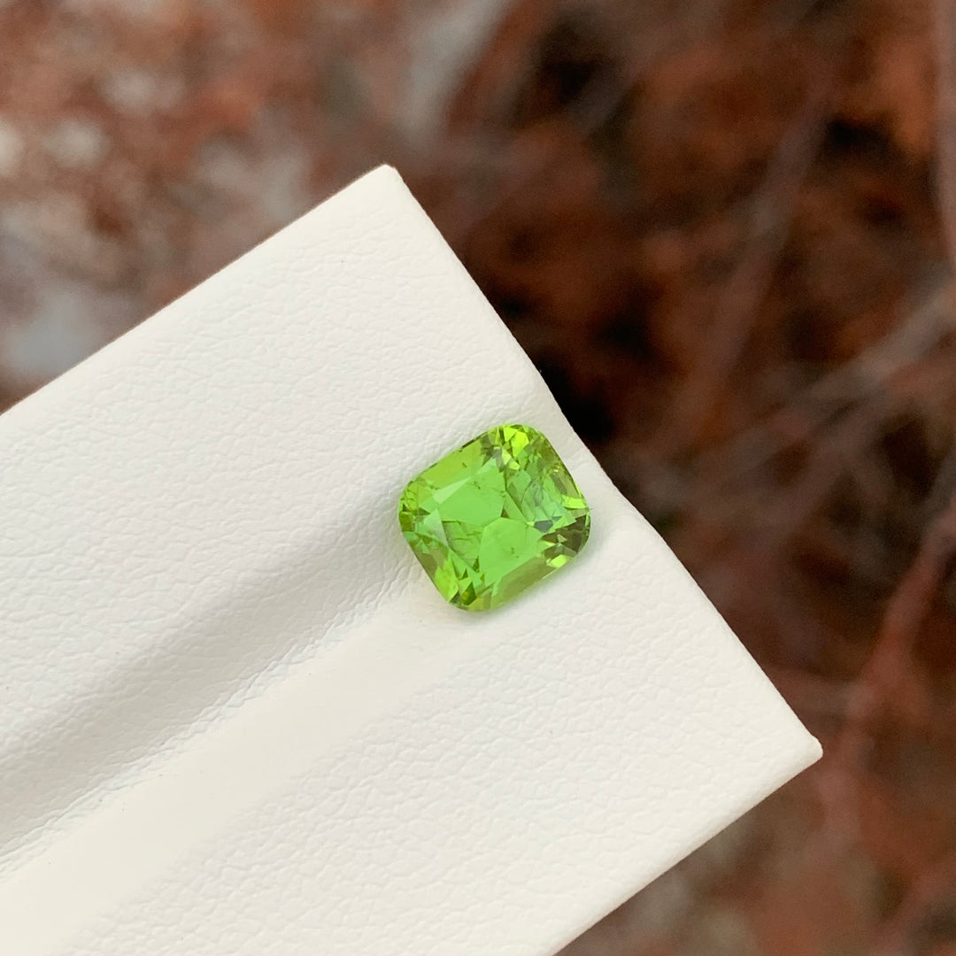 2.40 Carats Loose Peridot Cushion Cut