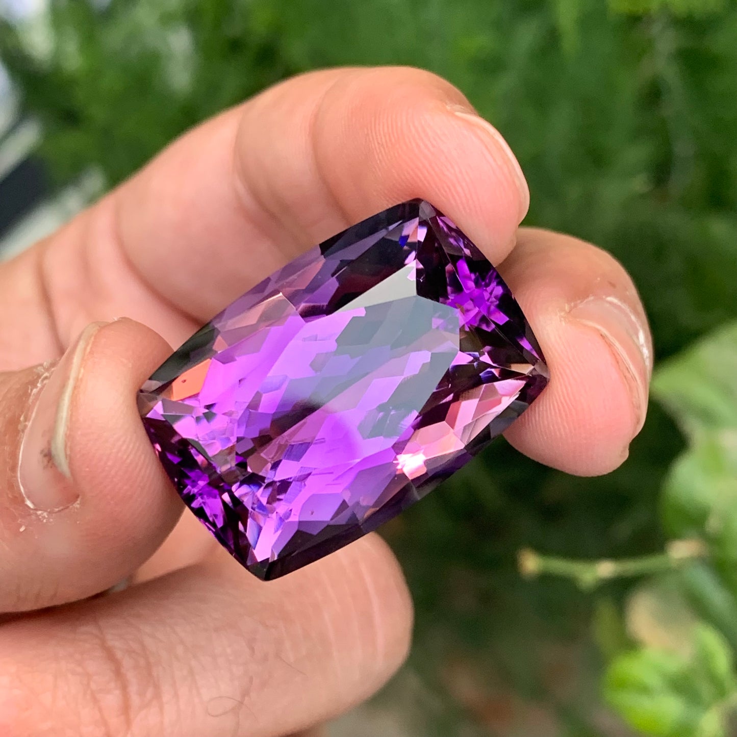 61.55 Carats Lavender Purple Amethyst Stone Can Shape Brazilian Gemstone