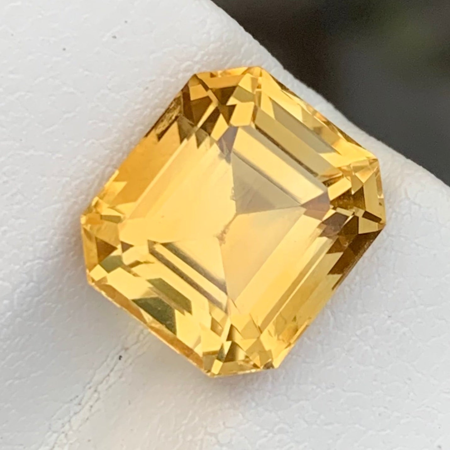 loose citrine