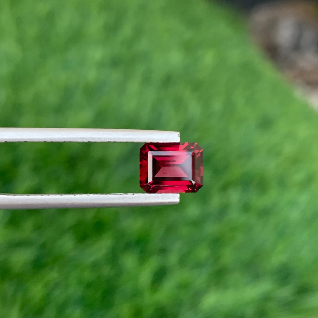 1.70 Carats Loose Rhodolite Garnet Emerald Cut