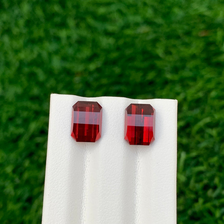 7.50 Carats Loose Pixel Cut Rhodolite Garnet Pair