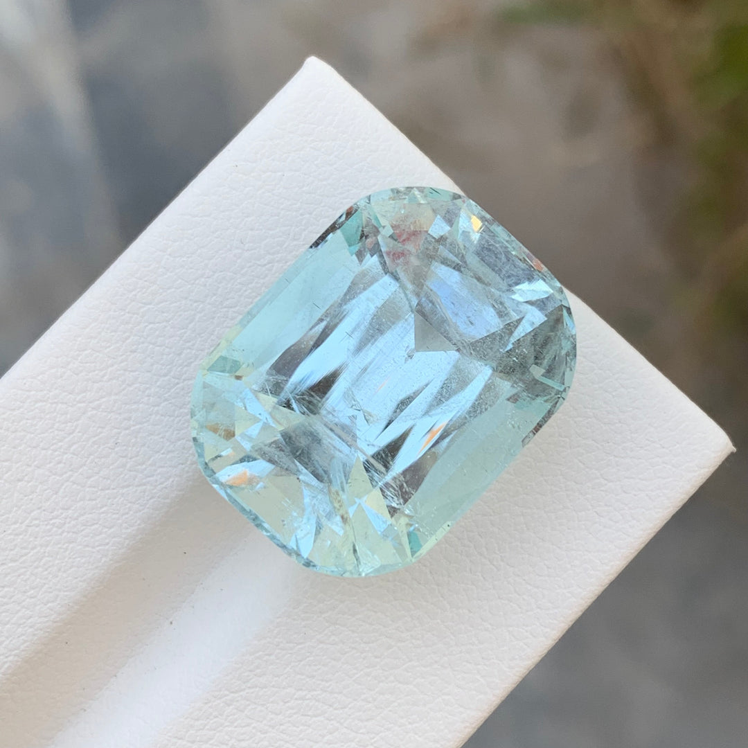 29.75 Carats Faceted Cushion Shape Aquamarine Gemstone