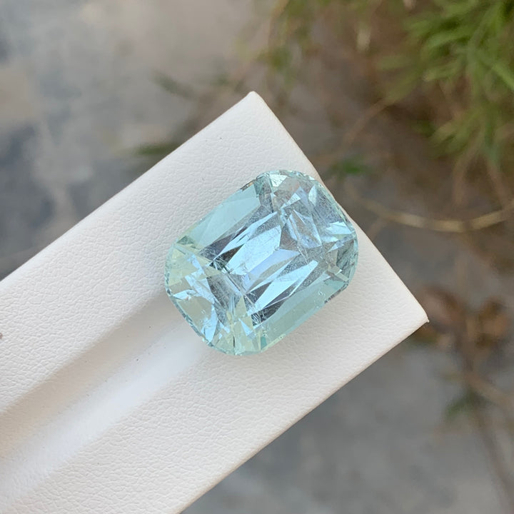 29.75 Carats Faceted Cushion Shape Aquamarine Gemstone