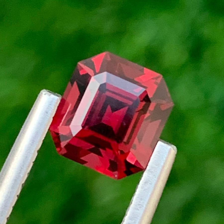 faceted rhodolite garnet