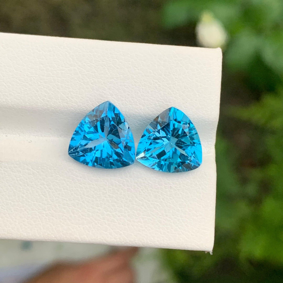 10.50 Carats Faceted Trilliant Cut London Blue Topaz Pair