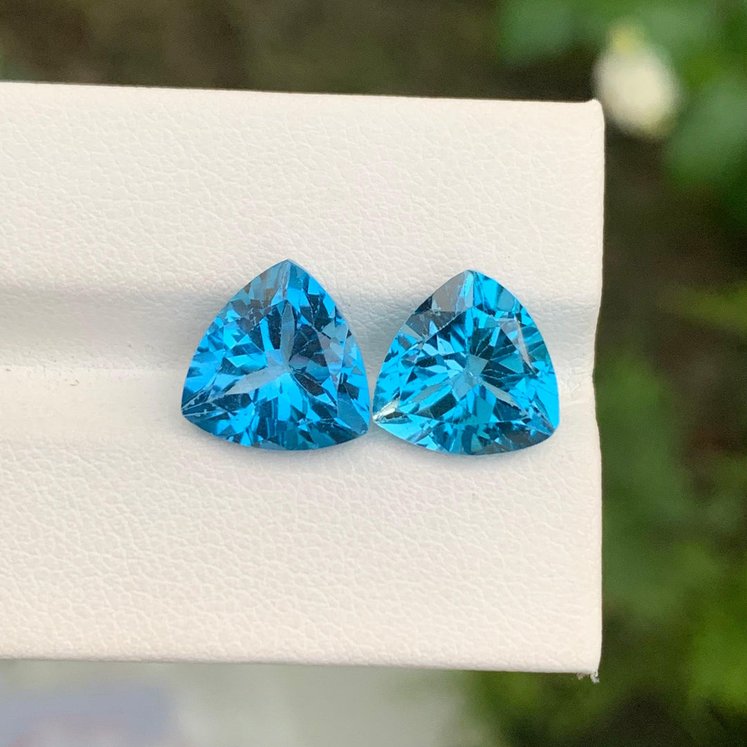 10.50 Carats Faceted Trilliant Cut London Blue Topaz Pair