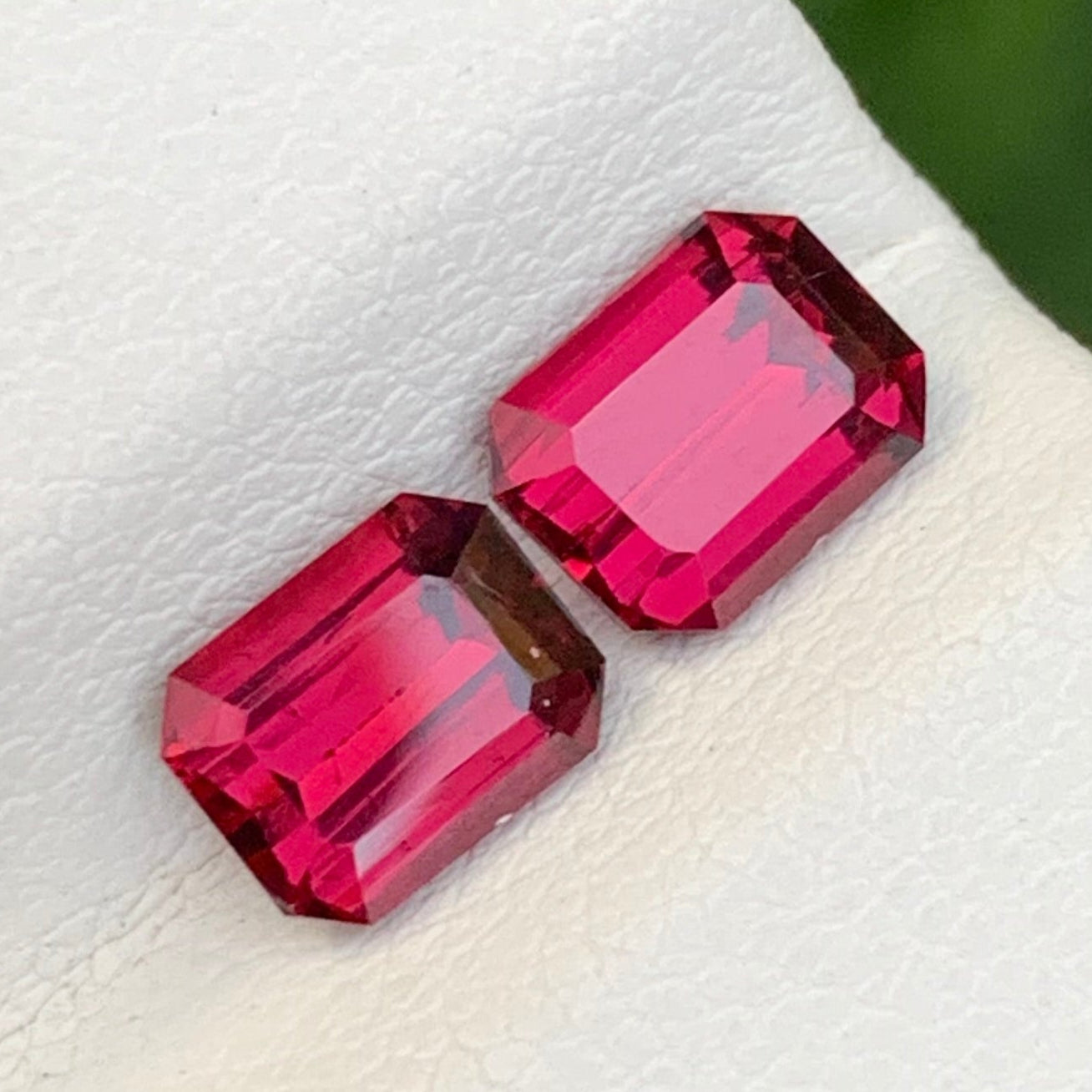 garnet pair