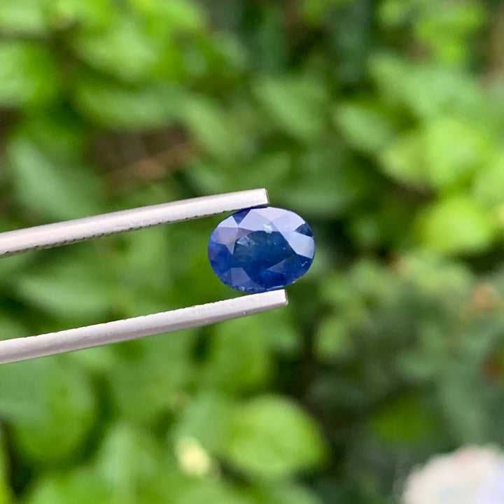 2.08 Carats Faceted Oval Shape Dark Blue Sapphire