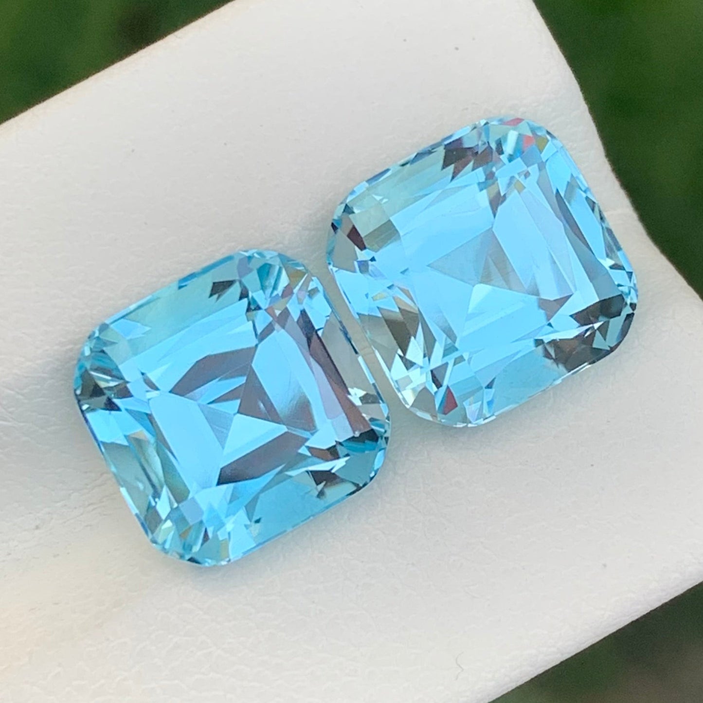 loose sky blue topaz