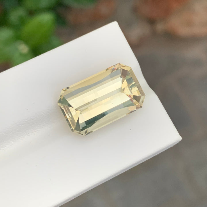 14.05 Carats Loose Yellow Citrine Emerald Shape