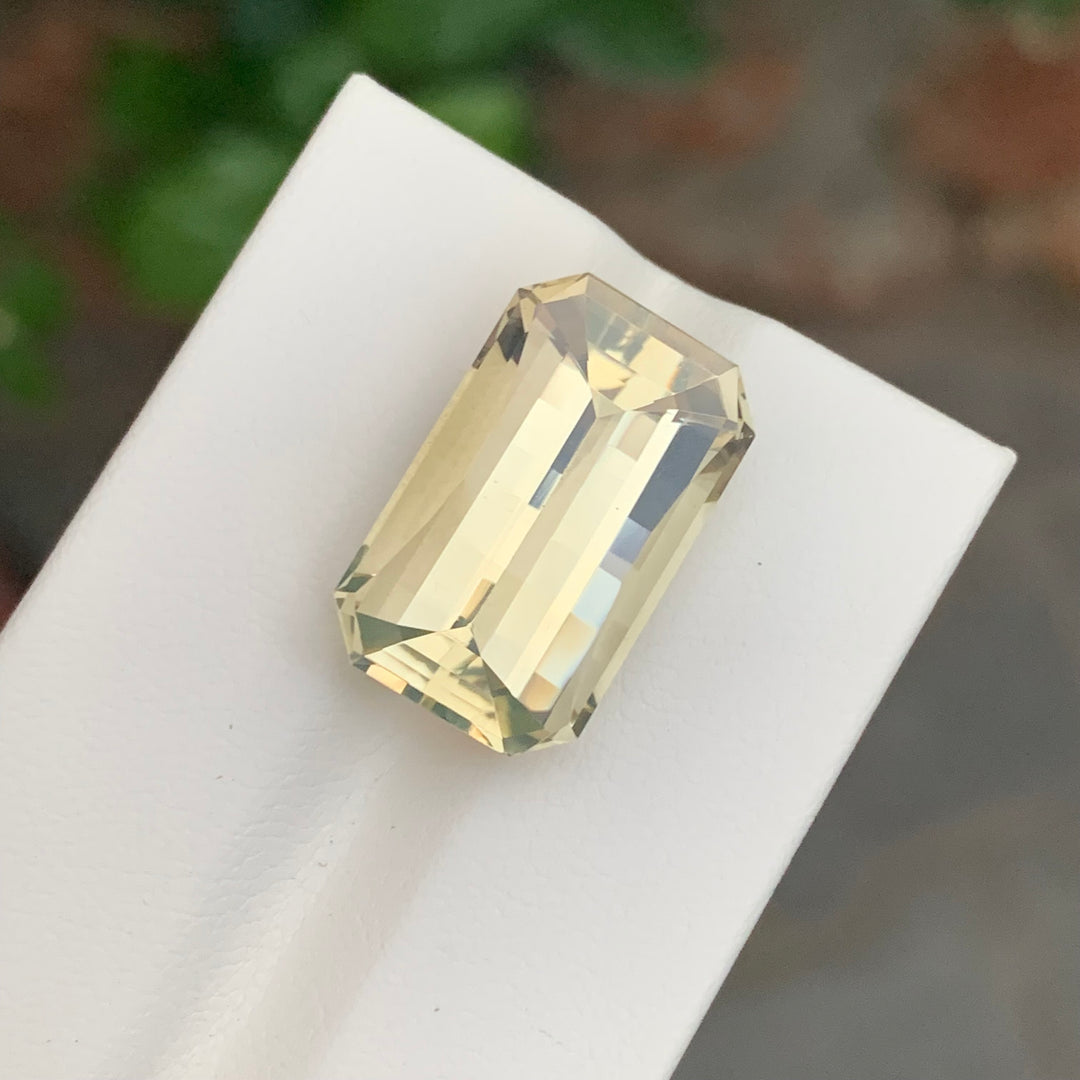 14.05 Carats Loose Yellow Citrine Emerald Shape