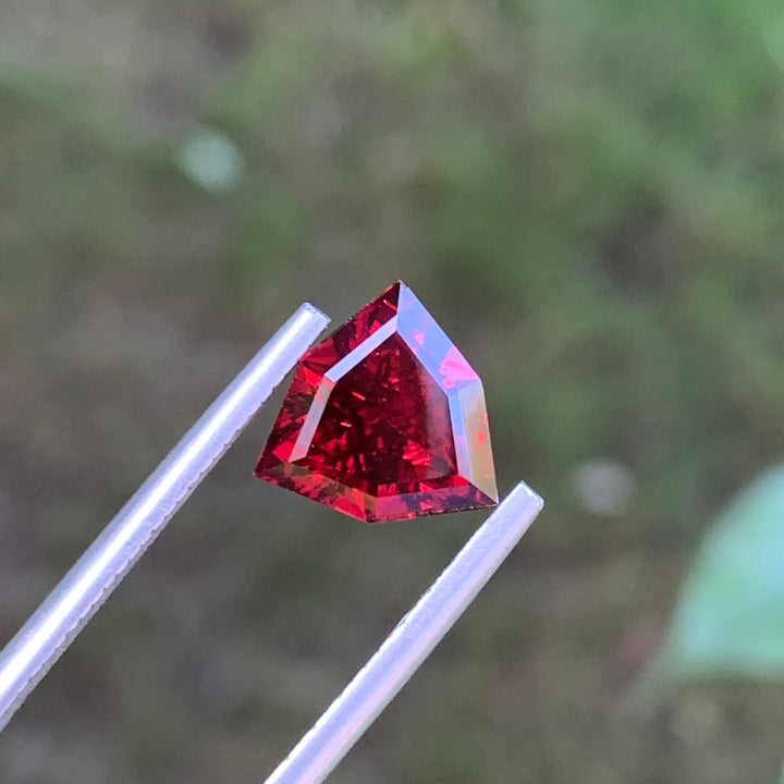 3.00 Carats Loose Rhodolite Garnet Shield Shape