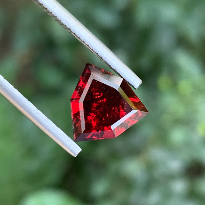 3.00 Carats Loose Rhodolite Garnet Shield Shape