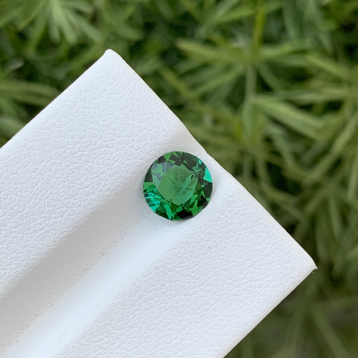 1.40 Carats Faceted Round Shape Green Tourmaline With Lagoon Shade