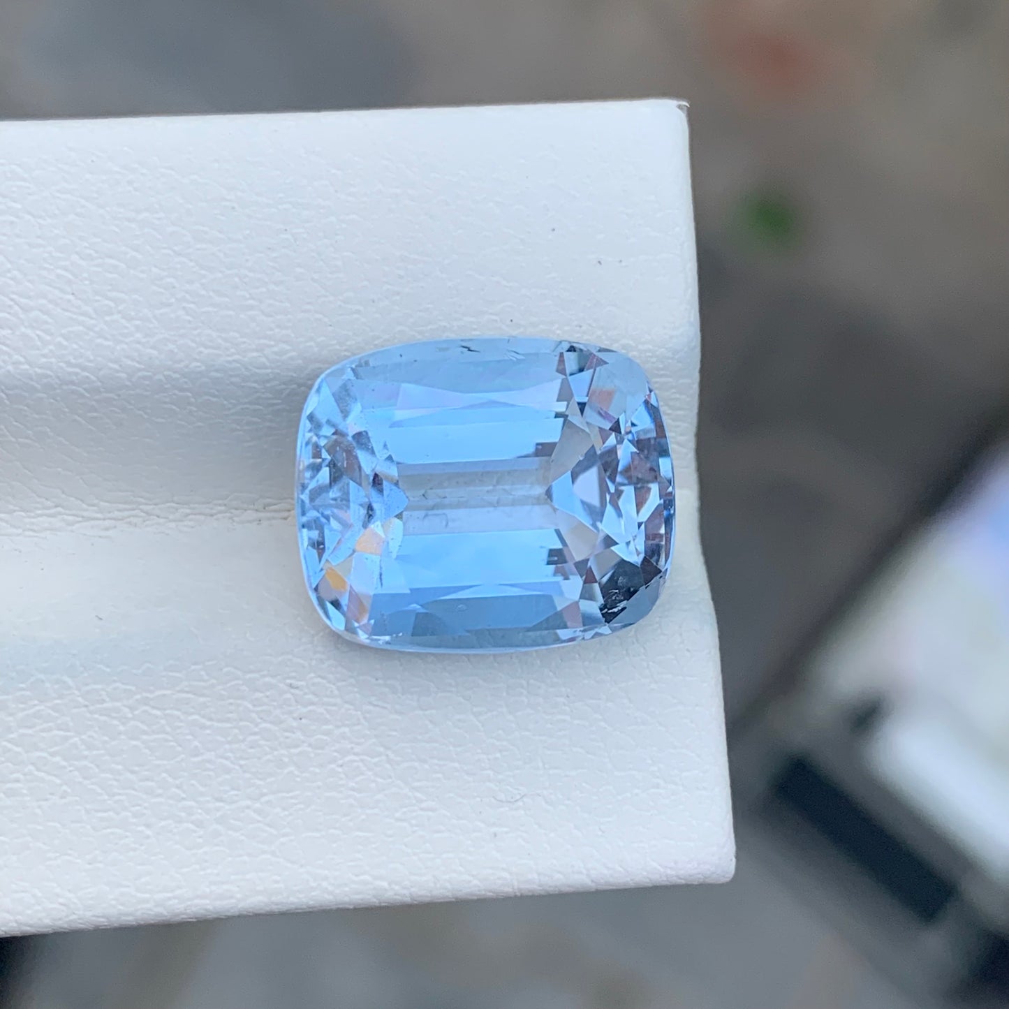 8.75 Carats Blue Goshenite Aquamarine Pakistani Gemstone