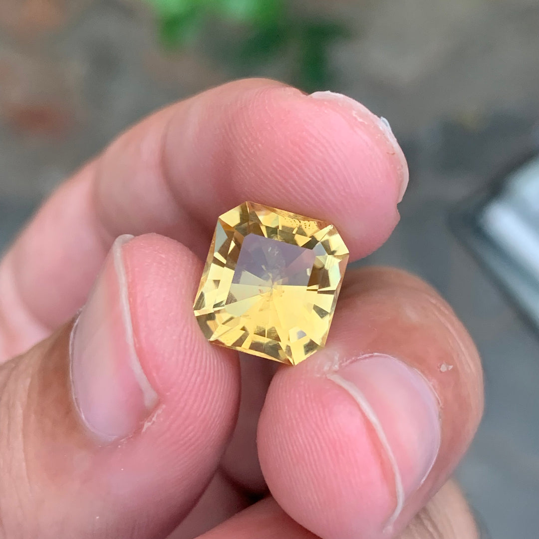 5.10 Carats Loose Citrine Square Shape