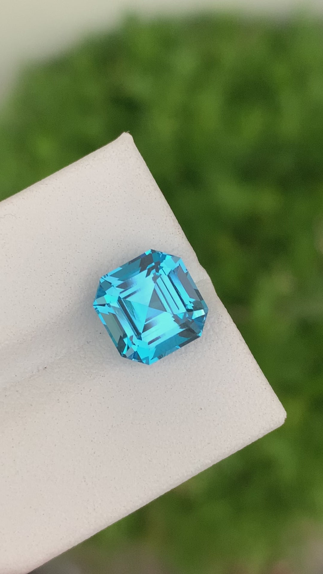 5.65 Carats Pretty Natural Loose Ascher Cut Electric Blue Topaz