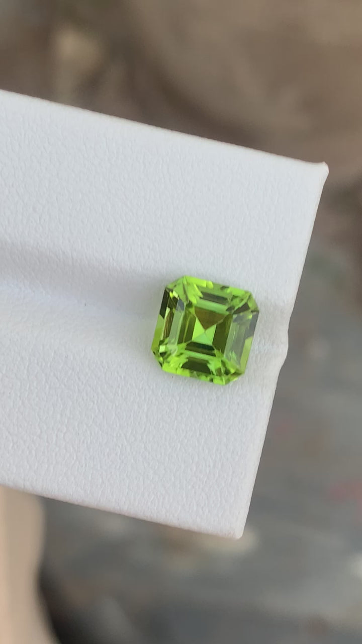 2.95 Carats Stunning Natural Loose Ascher Cut Apple Green Peridot