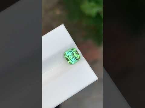 1.55 Carats Natural Loose Bright Green Tourmaline