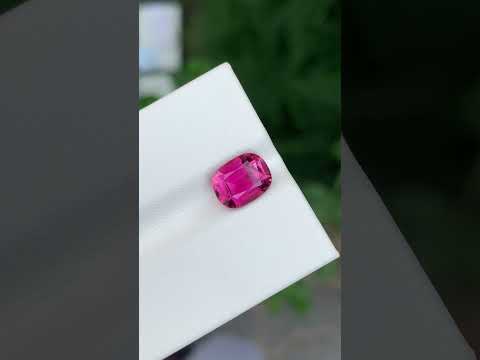 2.10 Carats Loose Deep Pink Tourmaline Oval Shape