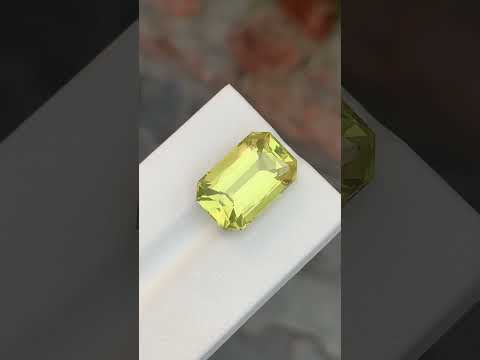 13.00 Carats Loose Lemon Quartz Emerald Shape