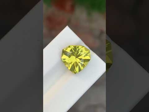 8.10 Carats Natural Loose Lemon Quartz Heart Shape