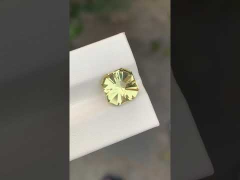 3.20 Carats Fancy Cut Lemon Quartz Gemstone