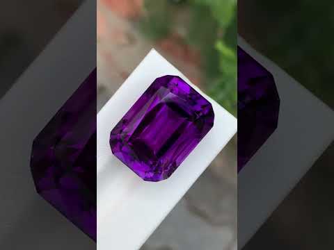 42.70 Carats Natural Loose Gigantic Lavender Purple Amethyst